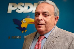 Deputado na sede da Executiva Nacional do partido, em Brasília. Tucano esteve à frente da legenda entre 2007 e 2013.